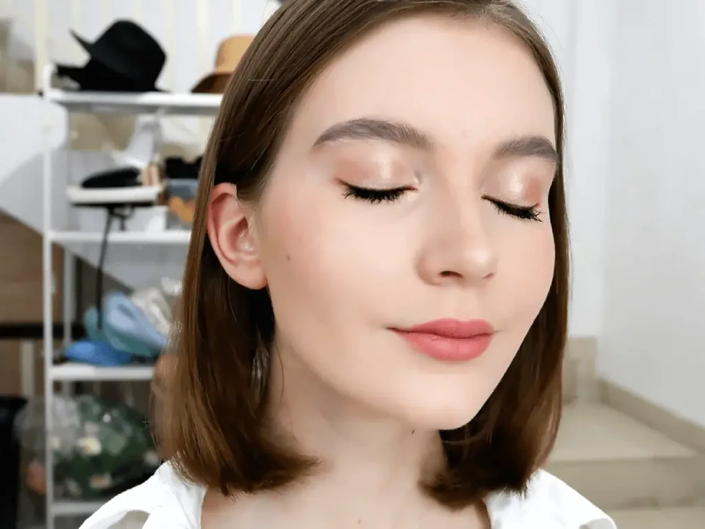 Soft Natural Makeup Look